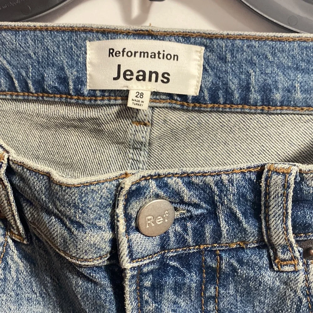 Reformation Lisa High Rise Jean - Picture 2 of 6